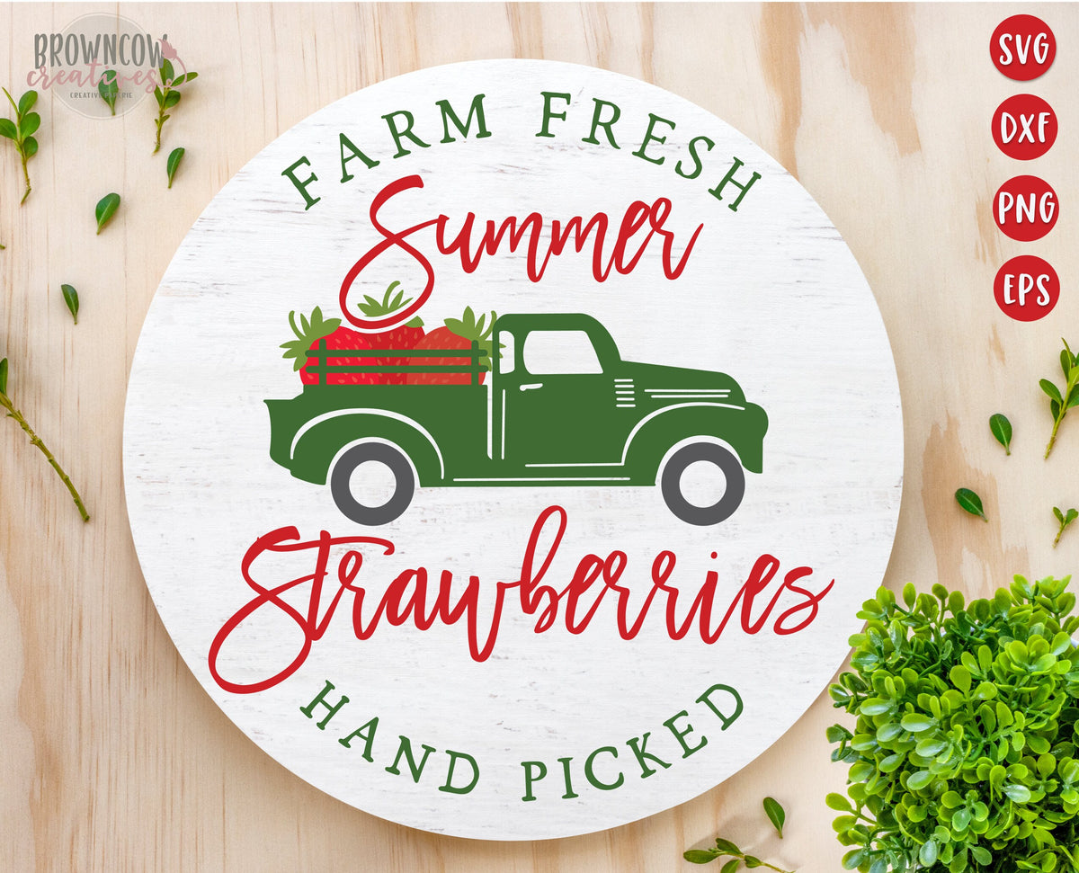 Fresh Strawberries Summer Welcome Sign Door Hanger SVG/Cut File DIGITAL FILE