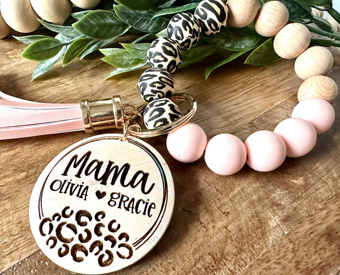 Mama Keychain Wristlet, Custom Mom Wristlet, Leopard Wristlet, Silicone Bead Wristlet, Mother's Day Gift, Engraved Wristlet Keychain Leopard
